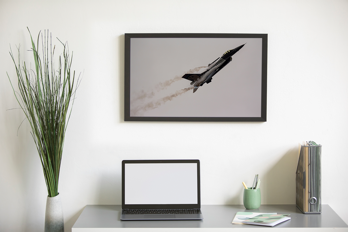 Solotürk F-16 Aerobatics - Wall Frame