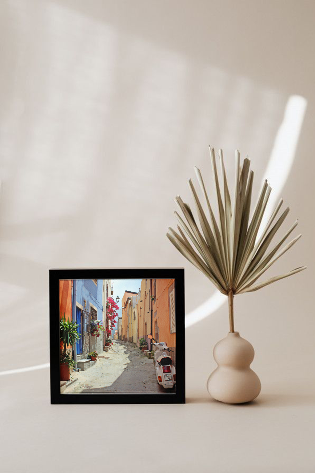 City Pause - Wall Frame