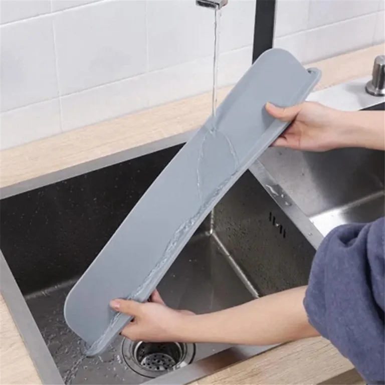 14-Inch Sink Splash Guard Silicone Faucet Water Protector