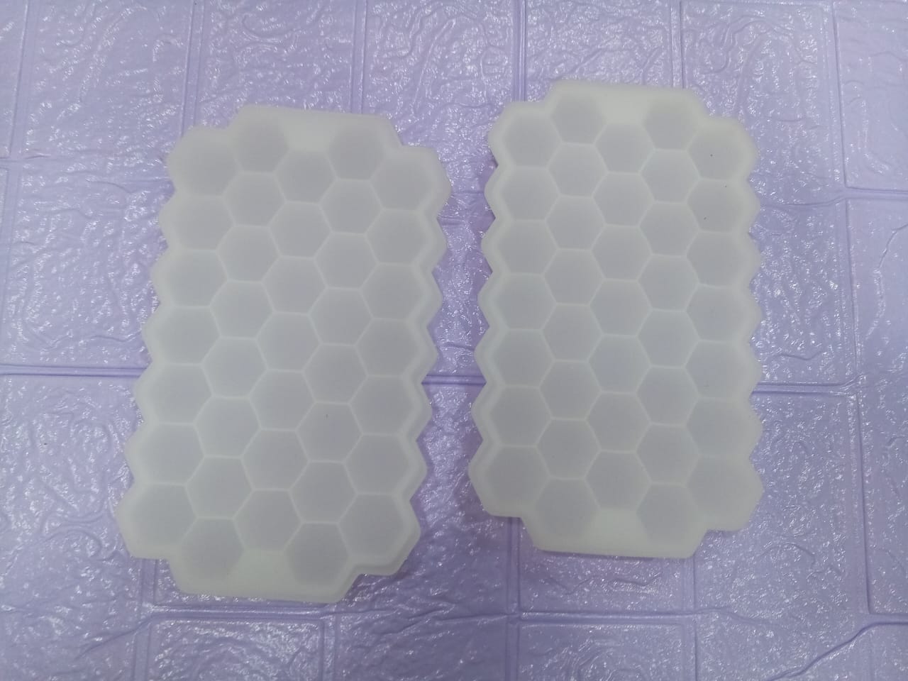 Silicone Ice Cube Tray with Lid (37 Grids)