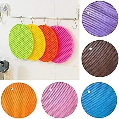Multifunction Heat Resistant Silicone Matt (Random Colour)